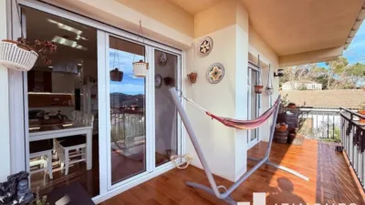 Chalet in Sant Feliu de Llobregat photo 4