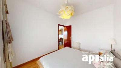 Flat on Carrer de Magí Colet photo 35