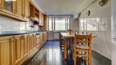 Casa en venta en Legazpia, Legazpi de 1.300.000 €