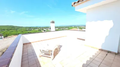 Villa on Carrer de la Vall d'Aran photo 23