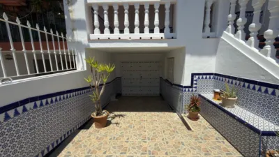 Chalet in Zona Caño Guerrero photo 3