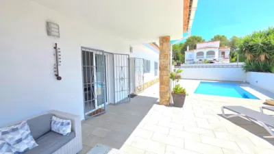 Villa on Carrer de la Vall d'Aran photo 61