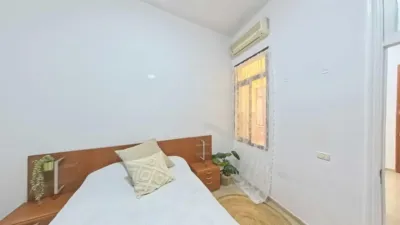 Flat on Calle San Vicente Ferrer, 87 photo 20