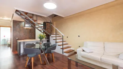Terraced house on Calle Rojales photo 2