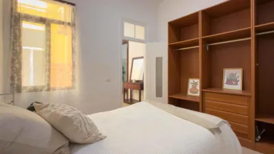 Flat on Calle San Vicente Ferrer, 87 photo 21