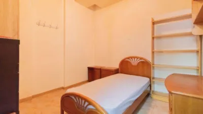 Terraced house on Plaza Clara Campoamor Street photo 54