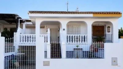 Chalet in Zona Caño Guerrero photo 22