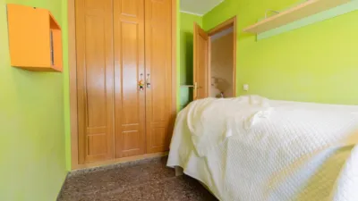Terraced house on Plaza Clara Campoamor Street photo 45