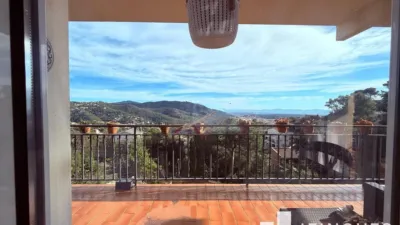 Chalet in Sant Feliu de Llobregat photo 7