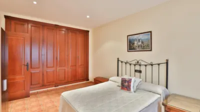 Semi-detached house on Calle Málaga photo 44