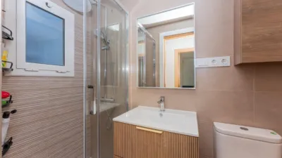 Apartment in Centre photo 17