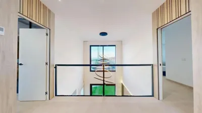 Chalet on Avenida Barcelona photo 33