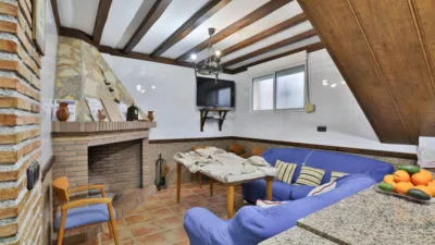 Semi-detached house on Calle Málaga photo 56