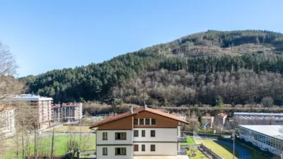 Casa en venta en Legazpia, Legazpi de 1.300.000 €