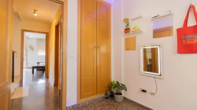 Terraced house on Plaza Clara Campoamor Street photo 23