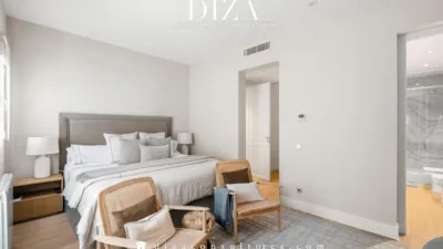 Apartment on Calle del Conde de Aranda photo 15