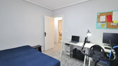 Flat on Calle del Pinoso photo 17