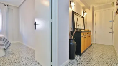 Flat on Calle del Pinoso photo 13