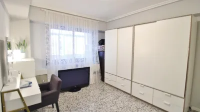 Flat on Calle del Pinoso photo 21
