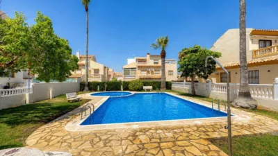 Semi-detached house on Calle C-2 P Flamenca Sur photo 3