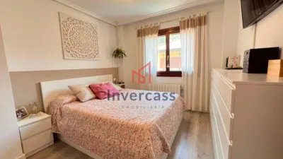 Townhouse in Barrio Otañes photo 33