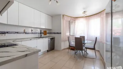Terraced house on Clara Campoamor Street photo 12