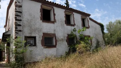 Historic Masia to be Restored in Can Coll 4 photo 5