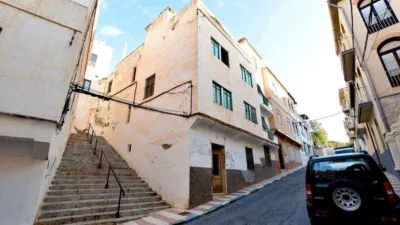 Terraced house on Huelva Street photo 3