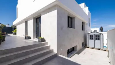 Casa pareada en calle Santa Lucía photo 11