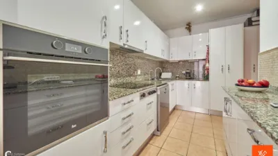 Apartment on Carrer de Santiago Rusiñol, 1 photo 49
