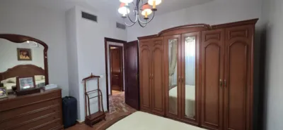 House in the Centre photo 8