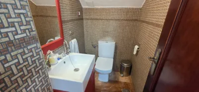House in the Centre photo 5