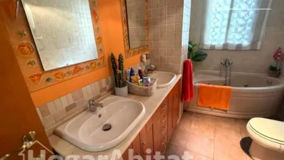 Apartment on Calle del Ingeniero José Sirera photo 36