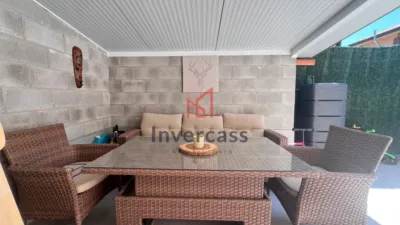 Townhouse in Barrio Otañes photo 10