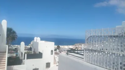 Apartment in Costa Adeje photo 4