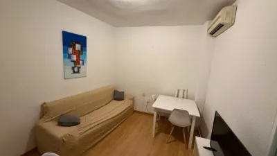 Apartment on Calle de Luis de Baeza photo 4