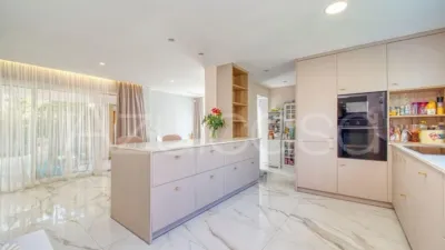Chalet on Carrer Font Bugaya photo 30