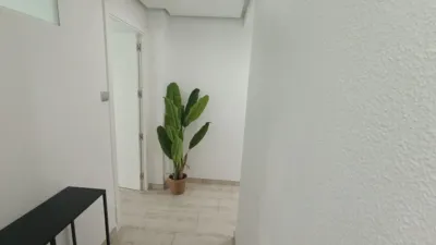 Apartment on Carrer Federico García Lorca photo 21