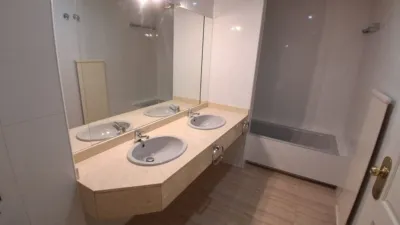 Apartment on Costa Brava Street photo 17