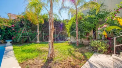 Chalet on Carrer Font Bugaya photo 19