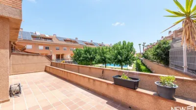 Terraced house on Clara Campoamor Street photo 4