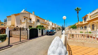 Semi-detached house on Calle C-2 P Flamenca Sur photo 5