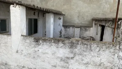 House in the Centre photo 8