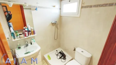 Terraced House in Other Areas photo 9