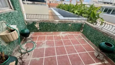 Apartment at Carrer del Bisbe Tormo, 12 photo 3