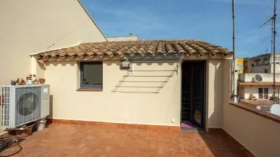 Terraced house on Carrer de Pi i Margall photo 6