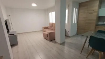 Apartment on Carrer Federico García Lorca photo 18
