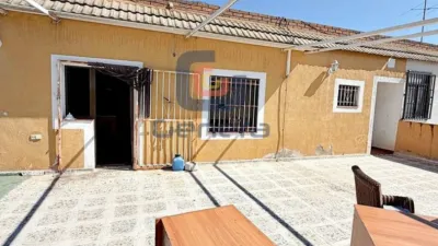 Apartment in Travalón photo 2