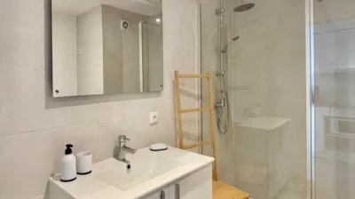Apartamento en calle del Poeta Vila y Blanco, 4 photo 18