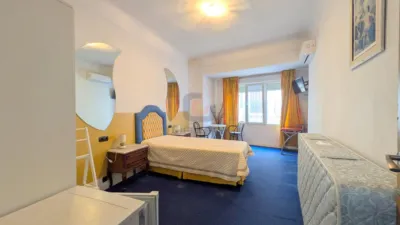 Apartment on San Fernando Street photo 3
